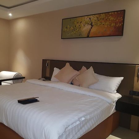 Axion Honors Hotel Owerri Luaran gambar