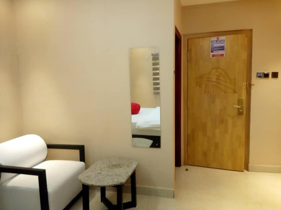 Axion Honors Hotel Owerri Luaran gambar
