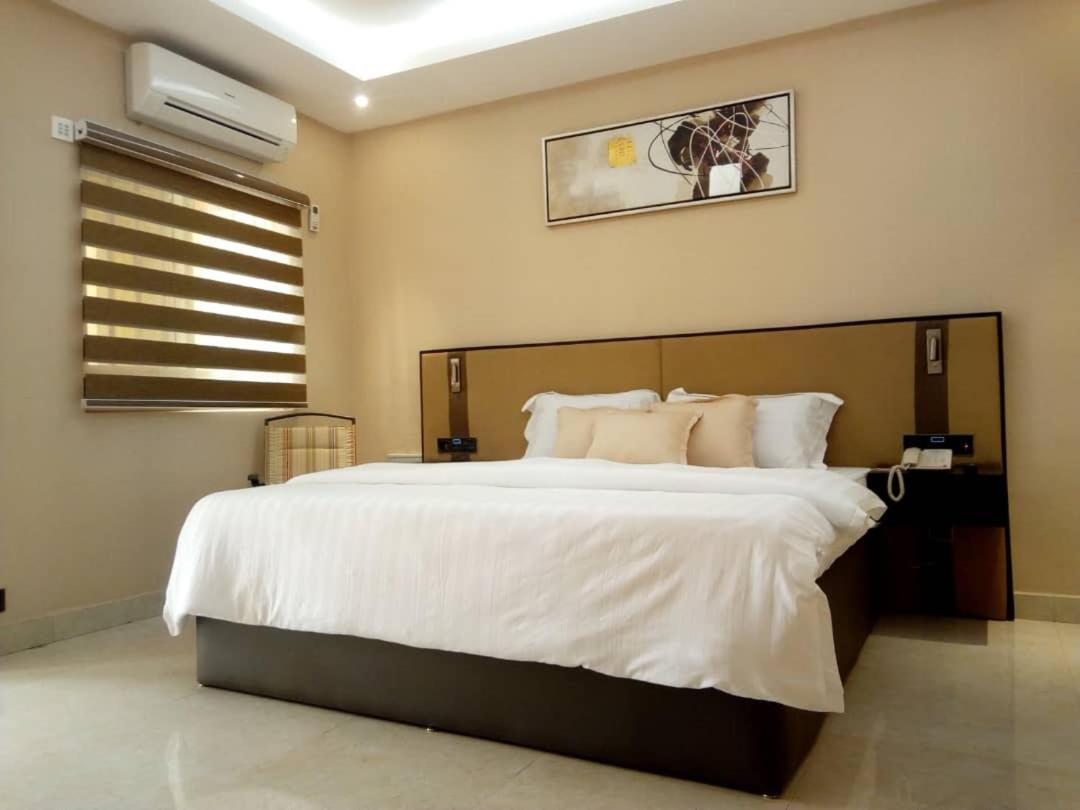 Axion Honors Hotel Owerri Luaran gambar