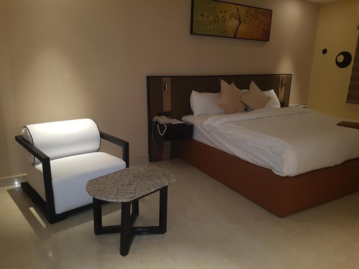 Axion Honors Hotel Owerri Luaran gambar
