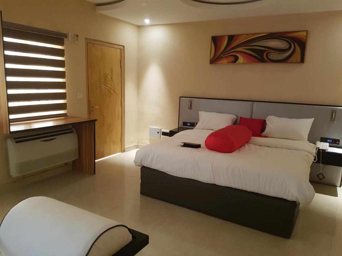 Axion Honors Hotel Owerri Luaran gambar