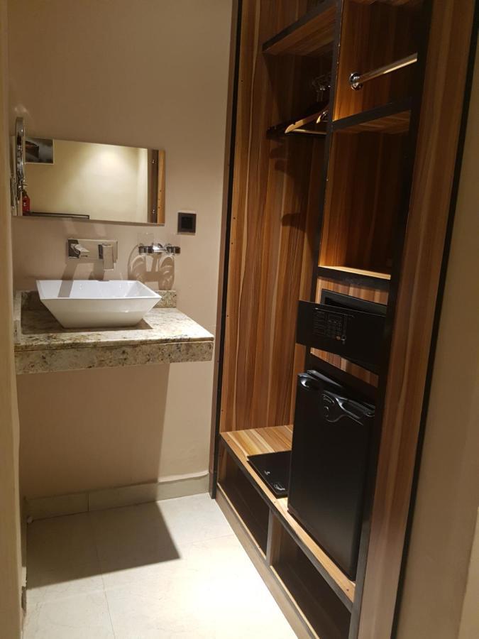 Axion Honors Hotel Owerri Luaran gambar